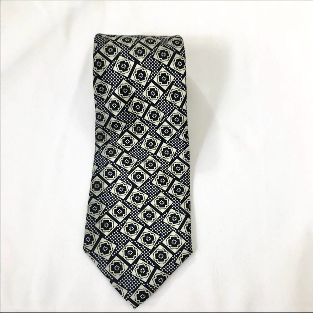 Robert Talbott Hand Sewn Silk Tie Cream & Blue